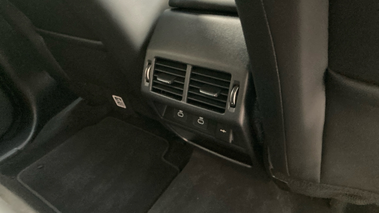 Land Rover Discovery Sport 2.0 D200 Dynamic SE 5dr Auto [5 Seat] Diesel Station Wagon